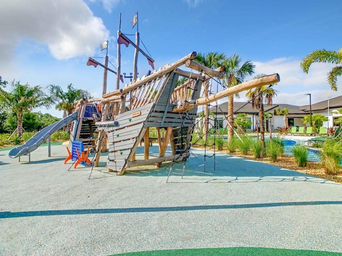Terrific Thematic Lakeview 2B With 2 Clubhouses Kissimmee Kültér fotó