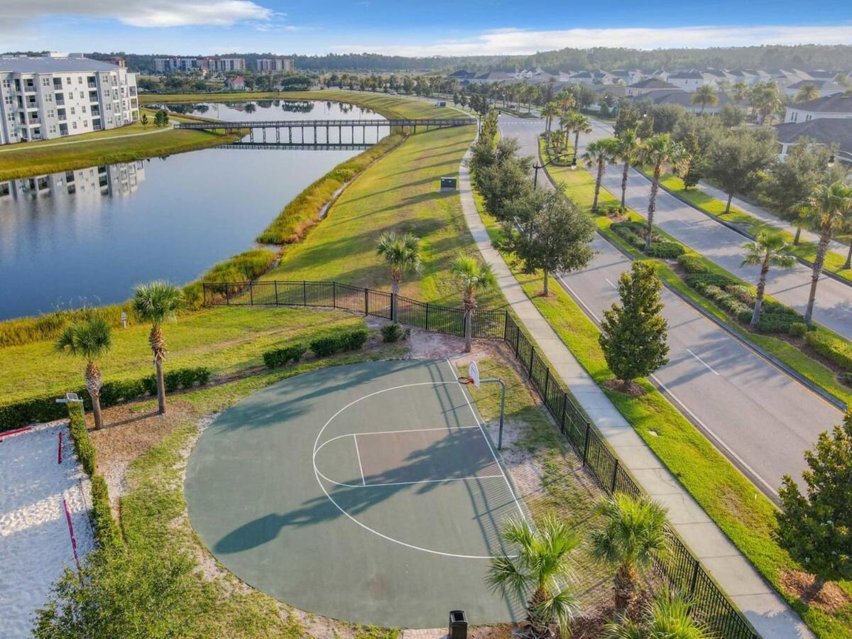 Terrific Thematic Lakeview 2B With 2 Clubhouses Kissimmee Kültér fotó