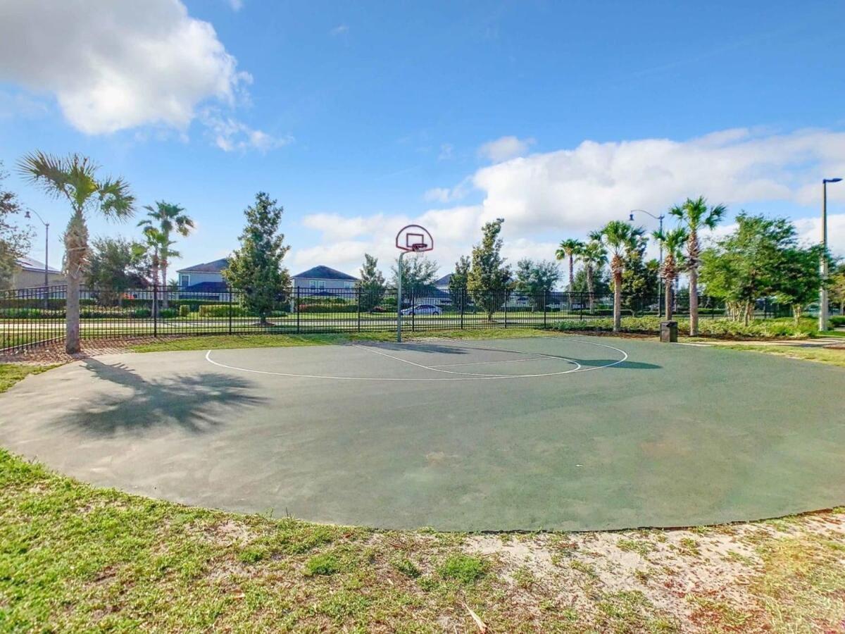 Terrific Thematic Lakeview 2B With 2 Clubhouses Kissimmee Kültér fotó