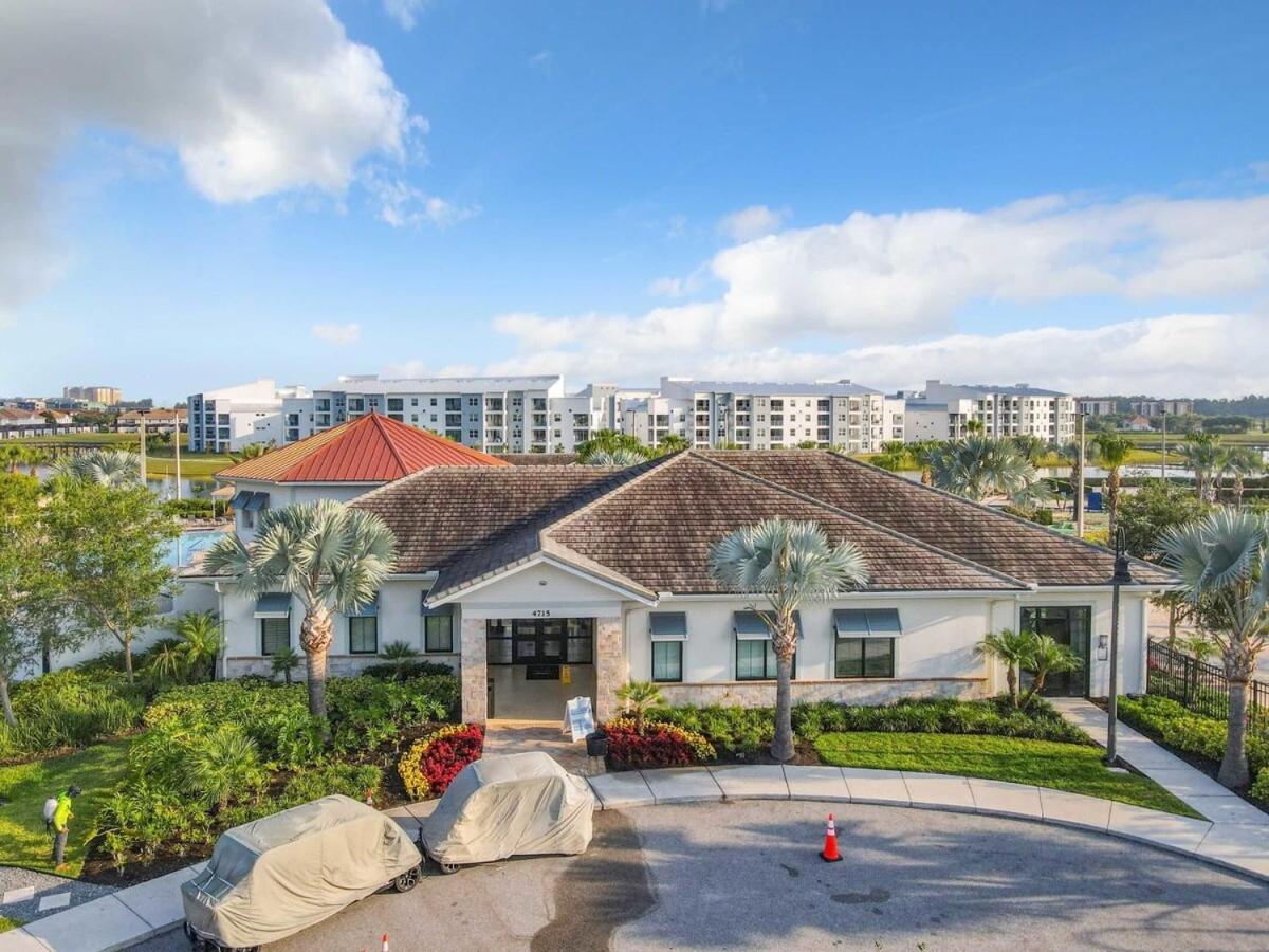 Terrific Thematic Lakeview 2B With 2 Clubhouses Kissimmee Kültér fotó