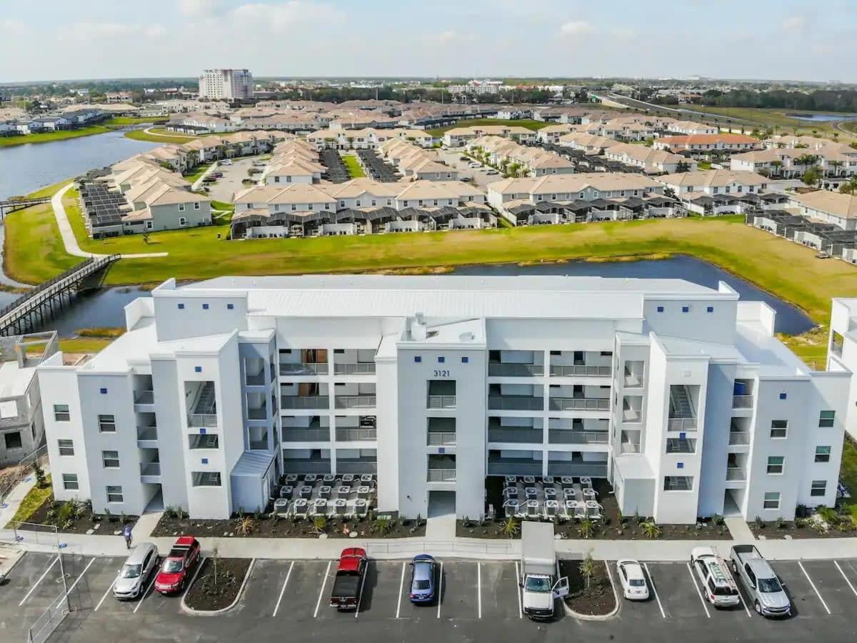 Terrific Thematic Lakeview 2B With 2 Clubhouses Kissimmee Kültér fotó